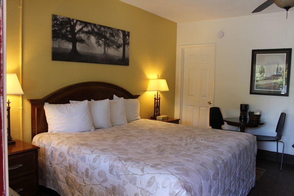 Vineyard Valley Inn Cloverdale Εξωτερικό φωτογραφία